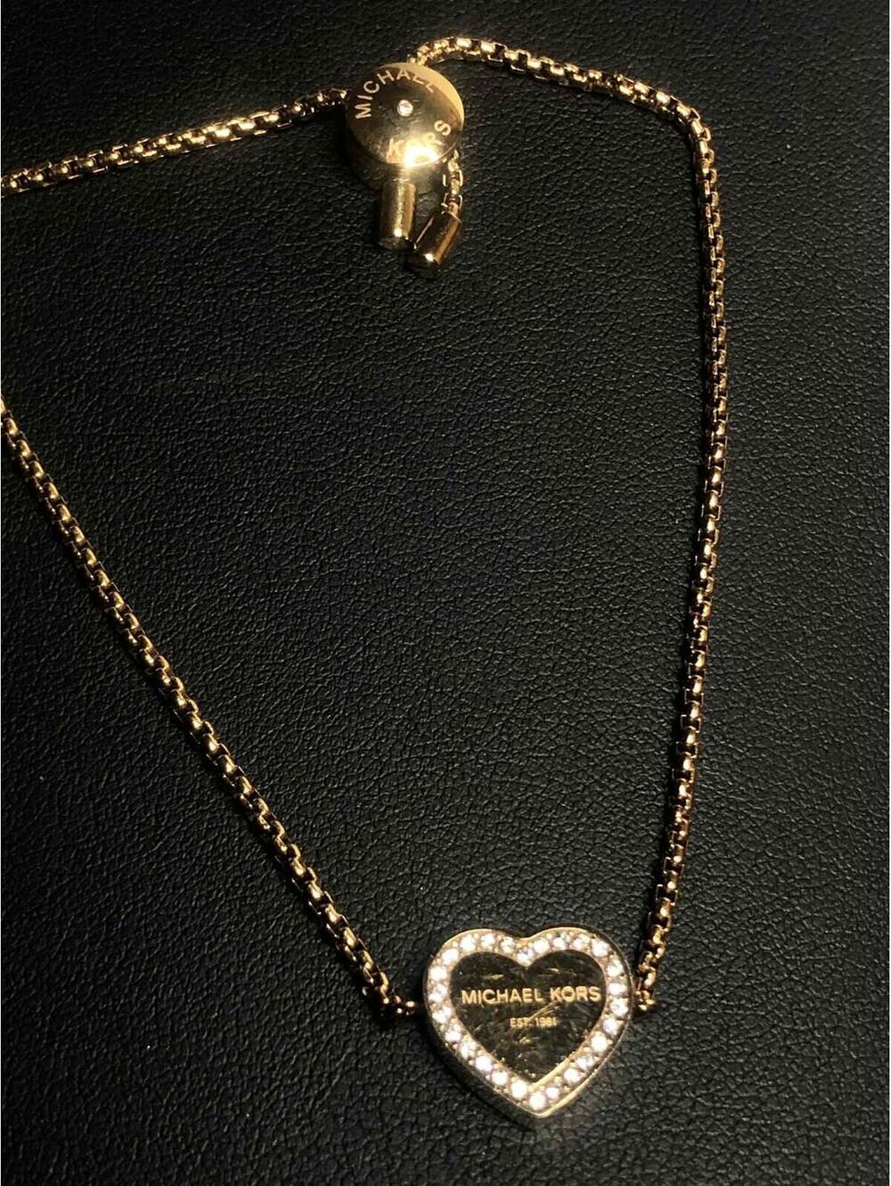 7626 Michael Kors Gold tone Crystal Heart station Bracelet adjustable
